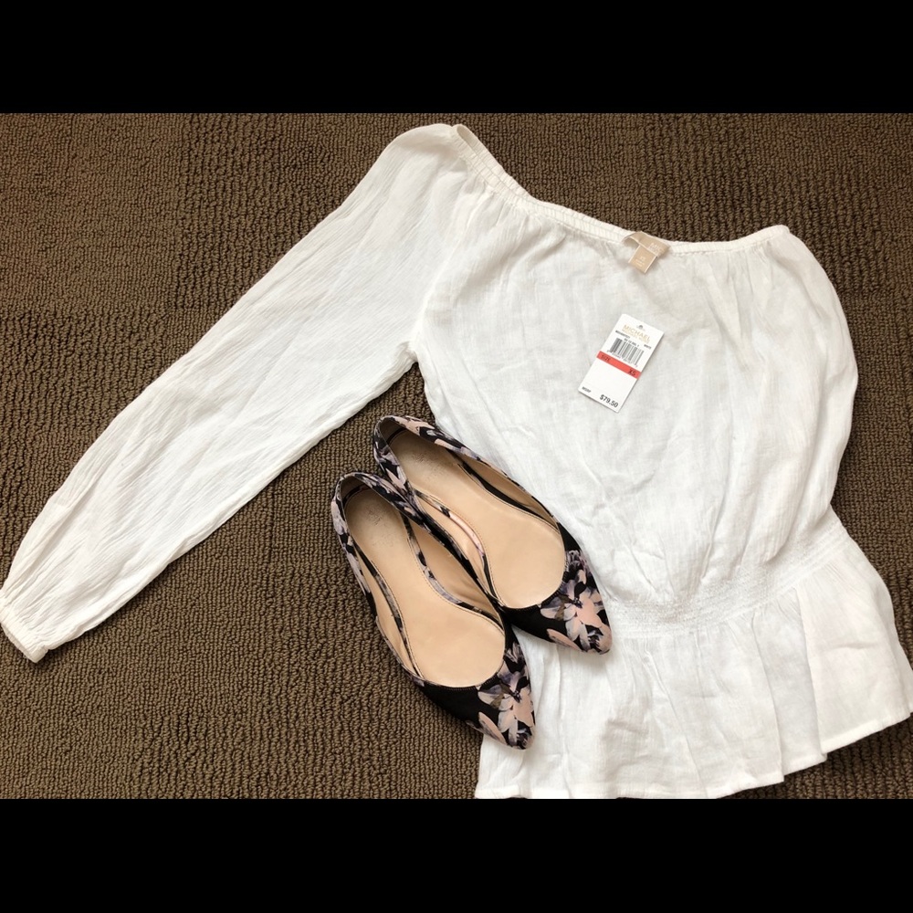 MK one sleeve blouse